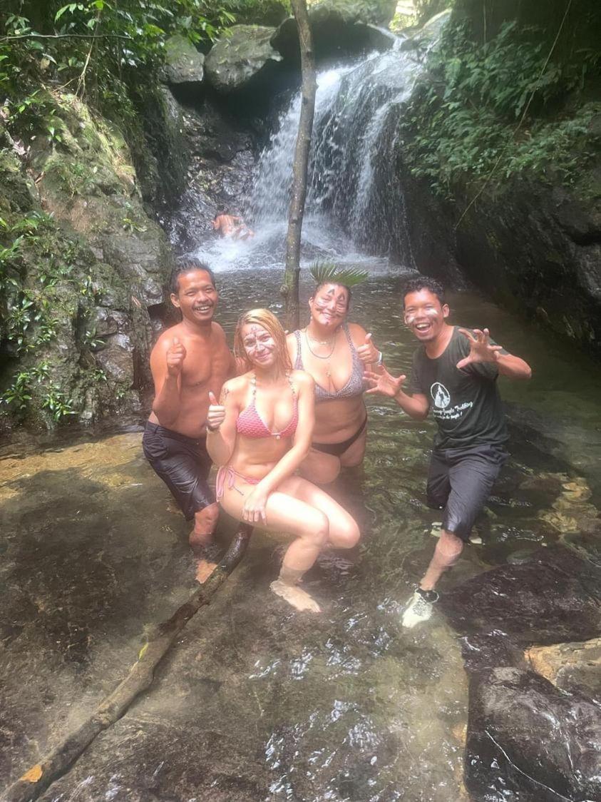 Pongo Guest House & Jungle Trekking ブキットラワン エクステリア 写真
